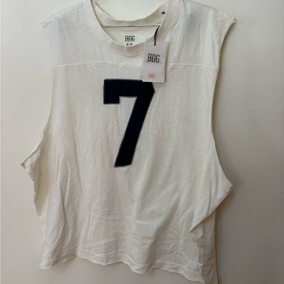 NWT Urban Outfitters BDG Game Day Collegiate Graphic Cutoff Tee Size XL - Picture 2 of 11